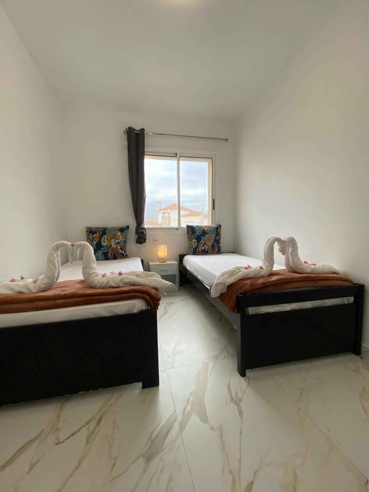 Appartement Requesens Playa à Empuriabrava Extérieur photo