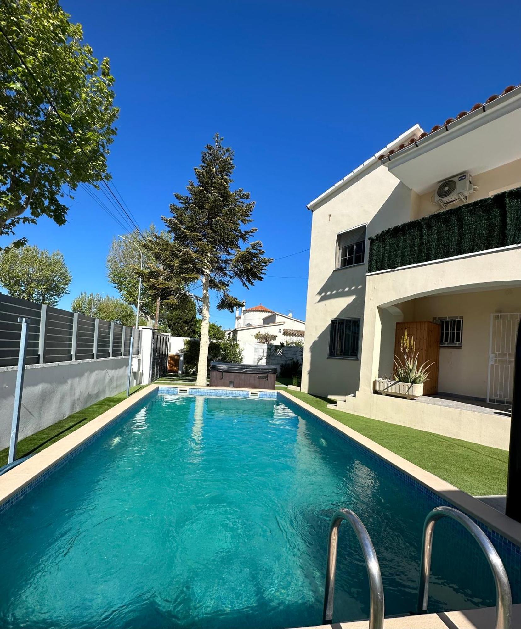 Appartement Requesens Playa à Empuriabrava Extérieur photo